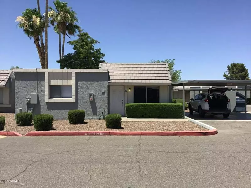 1050 S STAPLEY Drive #29, Mesa, AZ 85204