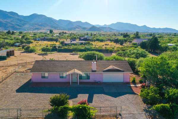 6670 S Y LIGHTNING RANCH Road, Hereford, AZ 85615