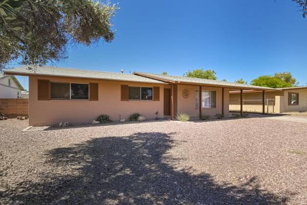 1225 E BARCELONA Avenue, Casa Grande, AZ 85122