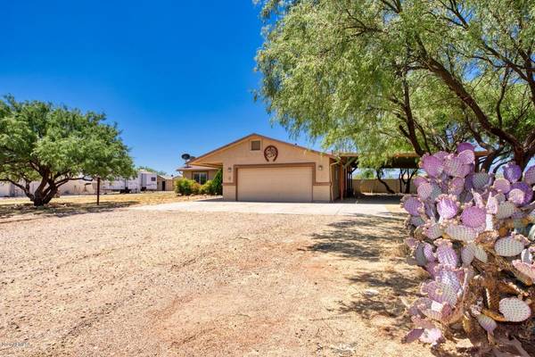 470 E ASH Street, Huachuca City, AZ 85616