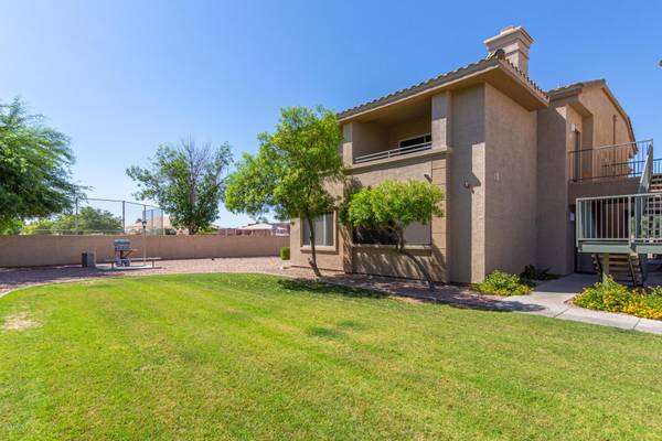 Phoenix, AZ 85048,16013 S DESERT FOOTHILLS Parkway #2037