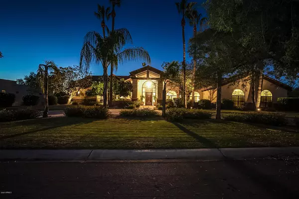 8330 E Corrine Drive, Scottsdale, AZ 85260