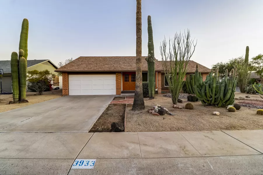 3933 W PHELPS Road, Phoenix, AZ 85053