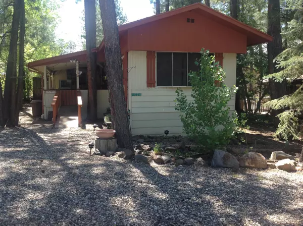 Munds Park, AZ 86017,1085 E CHALET Place E