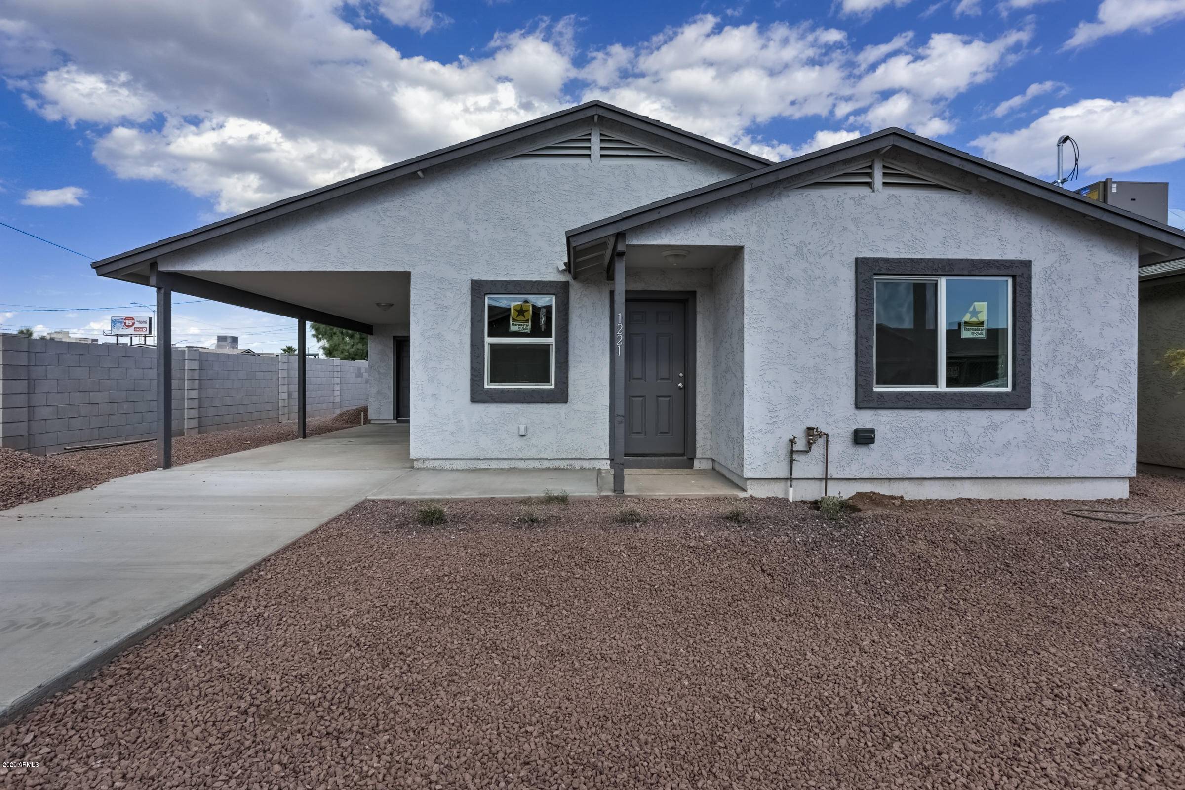 1229 S 15th Drive, Phoenix, AZ 85007