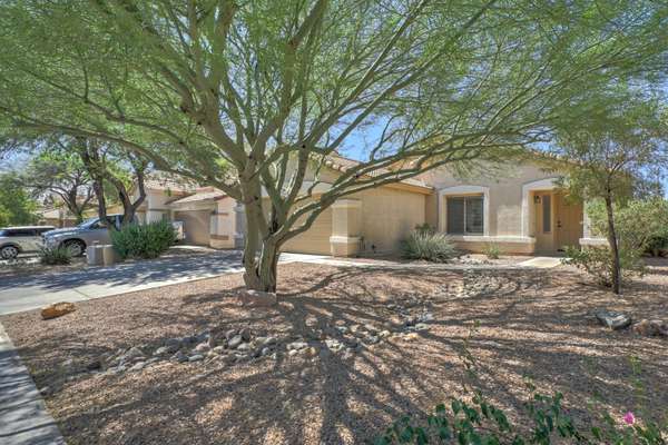 Litchfield Park, AZ 85340,13526 W BERRIDGE Lane