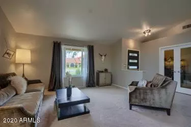 Scottsdale, AZ 85254,5708 E ANGELA Drive