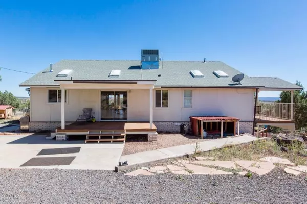 Ash Fork, AZ 86320,675 W MOUNT ROYAL --