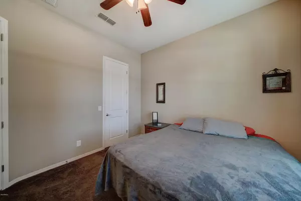 Tolleson, AZ 85353,10610 W Raymond Street