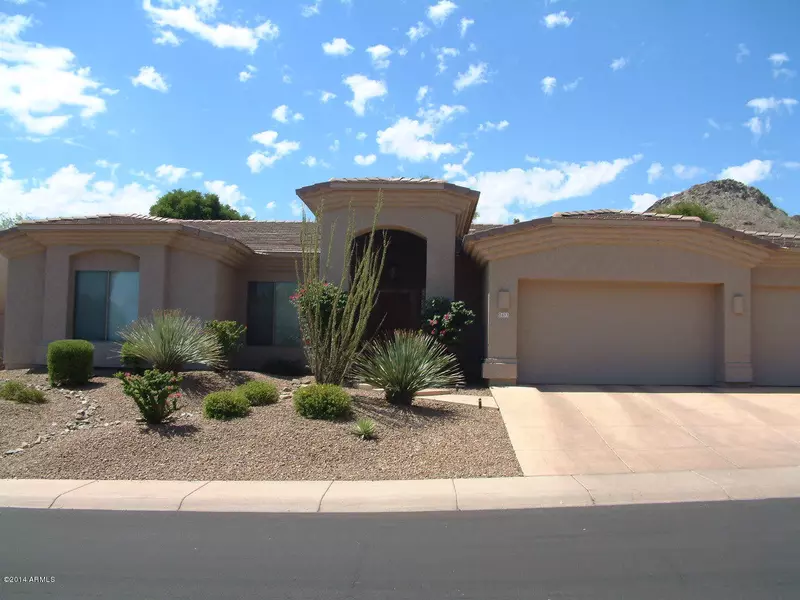 2633 E ACOMA Drive, Phoenix, AZ 85032