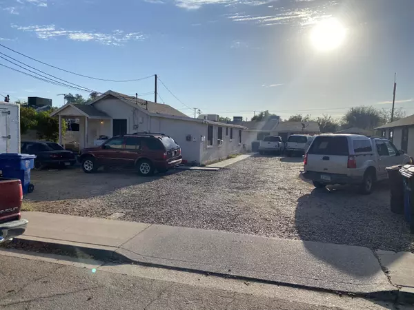 529 S BELLVIEW Street, Mesa, AZ 85204