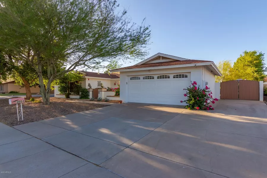 3058 W WALTANN Lane, Phoenix, AZ 85053