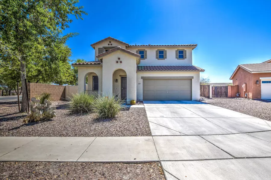 8607 S 41ST Drive, Laveen, AZ 85339