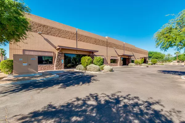 4124 W SATURN Way, Chandler, AZ 85226
