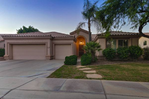 Chandler, AZ 85286,1764 W Canary Way