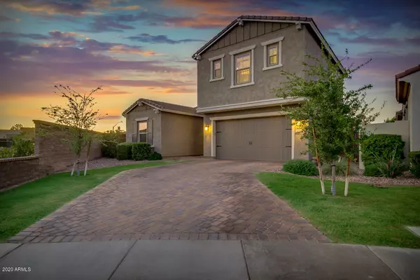 988 W YELLOWSTONE Way, Chandler, AZ 85248