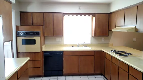 Mesa, AZ 85206,952 S ROANOKE --