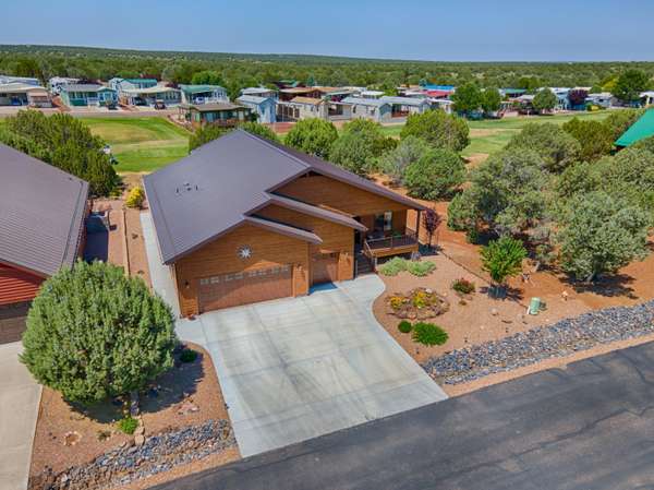 Show Low, AZ 85901,1950 PASSAGE Drive