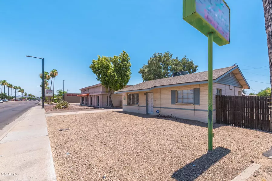 4907 W Glendale Avenue, Glendale, AZ 85301