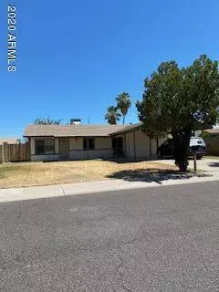 4330 W MERCER Lane, Glendale, AZ 85304