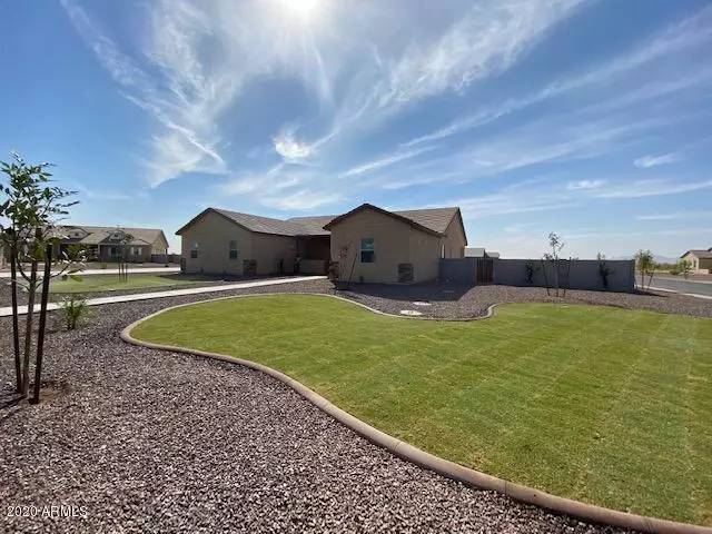 9293 W CHALCO MOUNTAIN Court, Casa Grande, AZ 85194