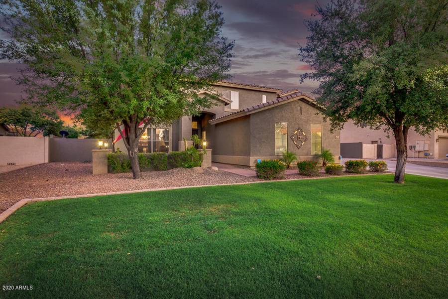 4091 E RAVENSWOOD Drive, Gilbert, AZ 85298