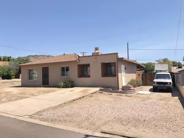 Phoenix, AZ 85020,1423 E CHOLLA Street