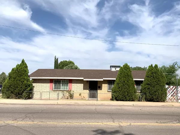 1360 6th Street, Douglas, AZ 85607