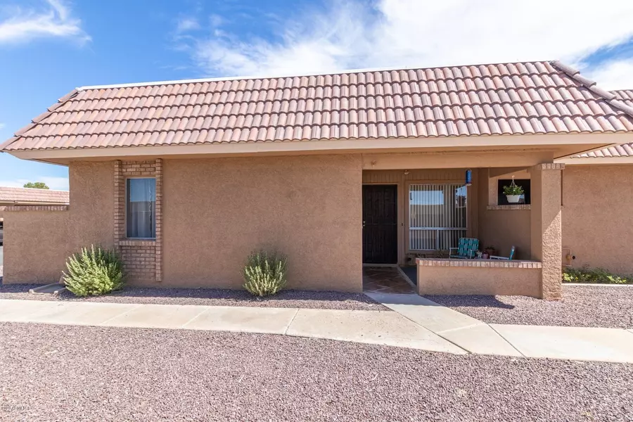 409 W PONTIAC Drive #8, Phoenix, AZ 85027