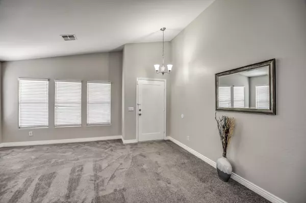 Tolleson, AZ 85353,8605 W PRESTON Lane