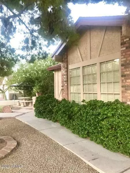 Phoenix, AZ 85044,9623 S 47TH Place