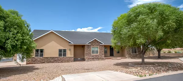 33 S HILLCREST Drive, Snowflake, AZ 85937