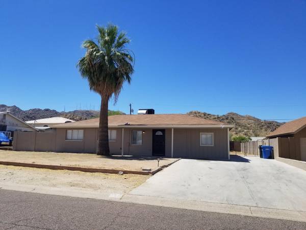 321 W BUIST Avenue, Phoenix, AZ 85041