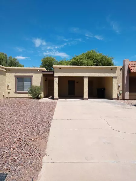 5317 S MITCHELL Drive, Tempe, AZ 85283