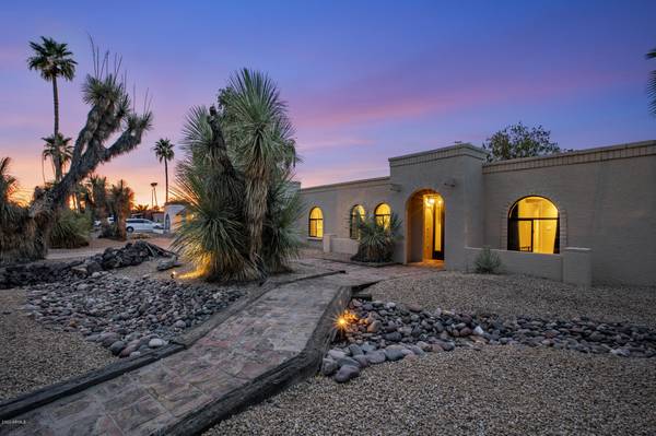 Scottsdale, AZ 85254,5642 E JUSTINE Road