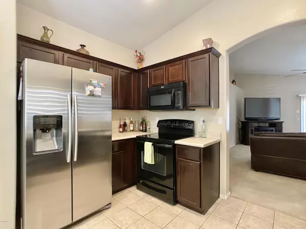 Tolleson, AZ 85353,10146 W PRESTON Lane