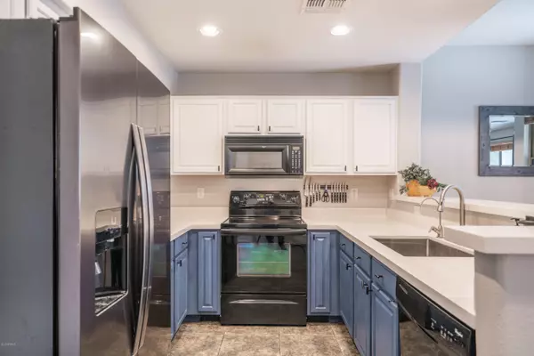 Tempe, AZ 85281,1886 E DON CARLOS Avenue #116