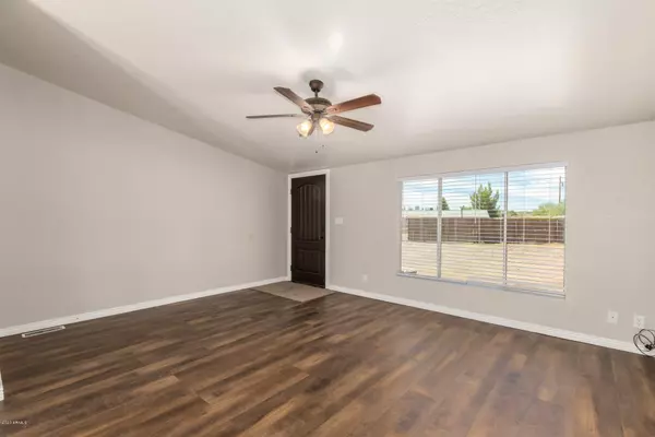 Black Canyon City, AZ 85324,20460 E A WHEY DET SA Road