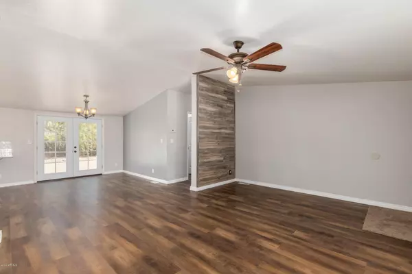 Black Canyon City, AZ 85324,20460 E A WHEY DET SA Road