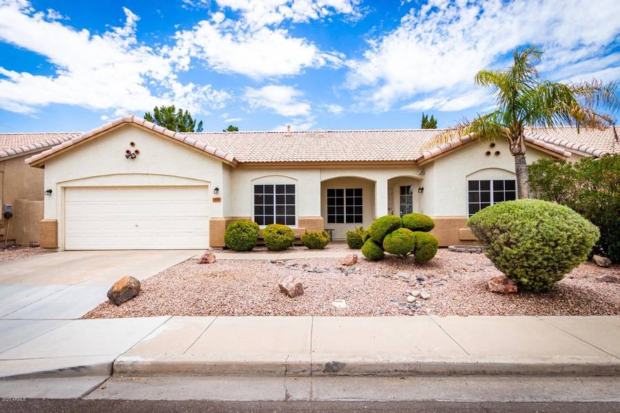 1030 N CAMBRIDGE Street, Chandler, AZ 85225