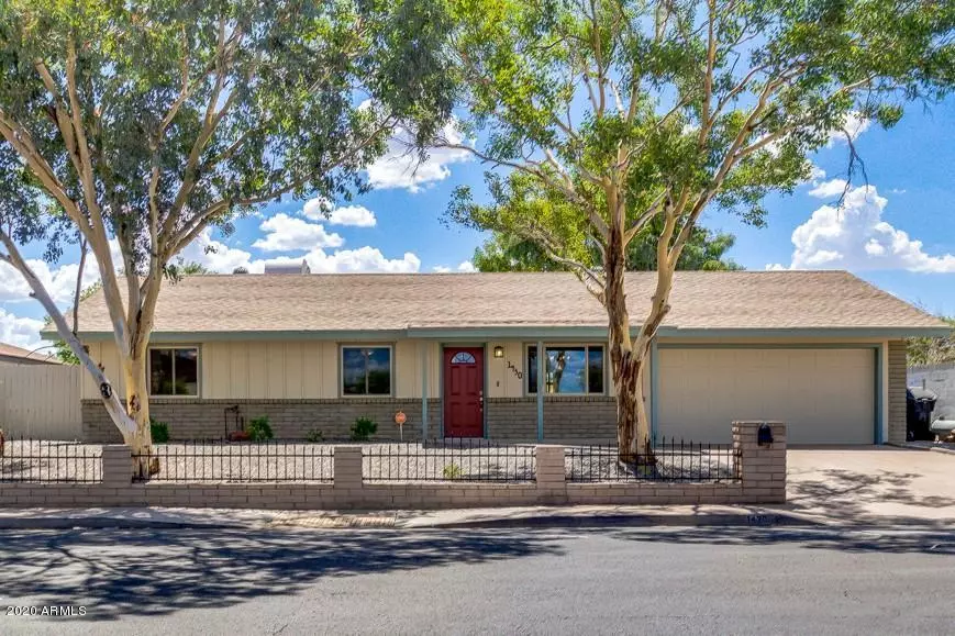 1430 S SOLOMON --, Mesa, AZ 85204