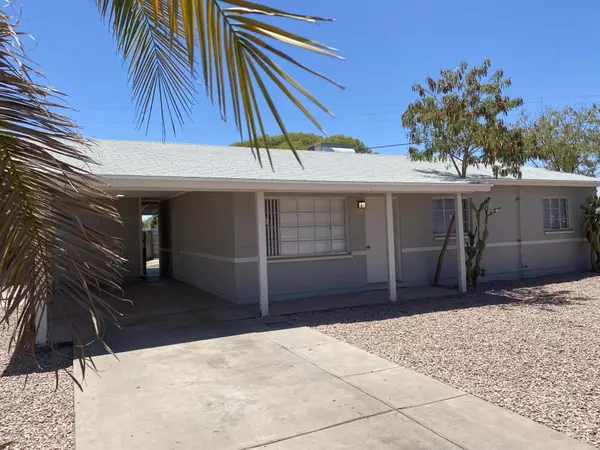 828 N 28TH Street, Phoenix, AZ 85008