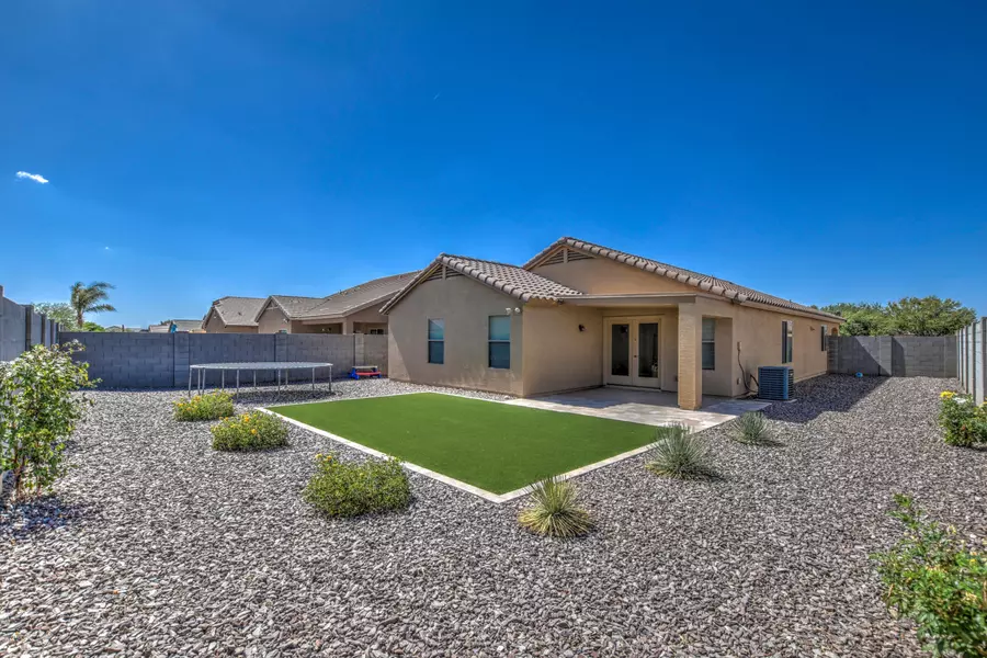 4729 E AUSTIN Lane, San Tan Valley, AZ 85140