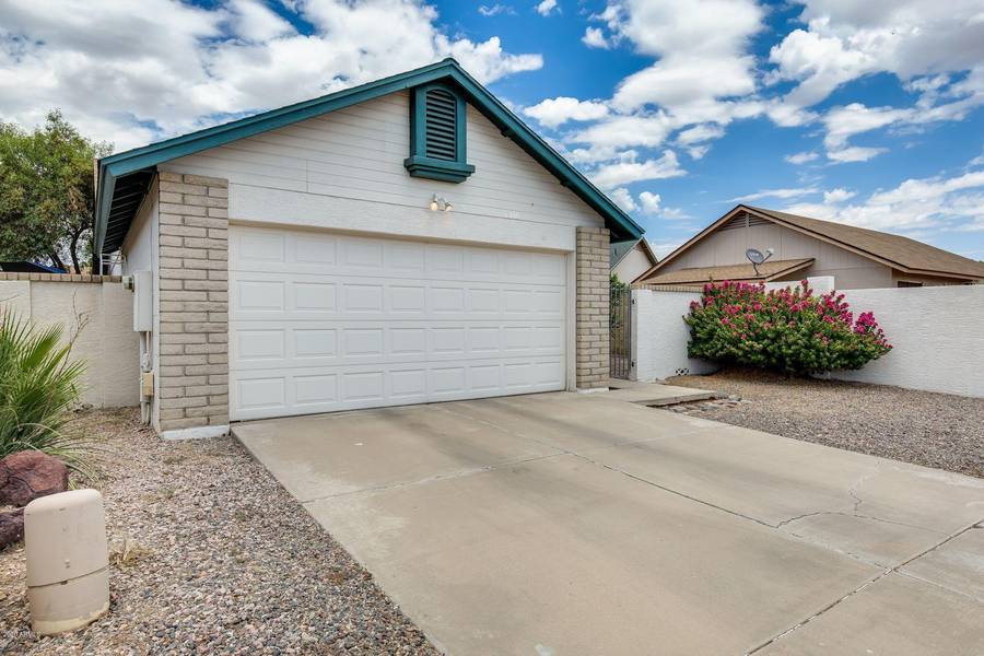 7308 W CHERRY HILLS Drive, Peoria, AZ 85345