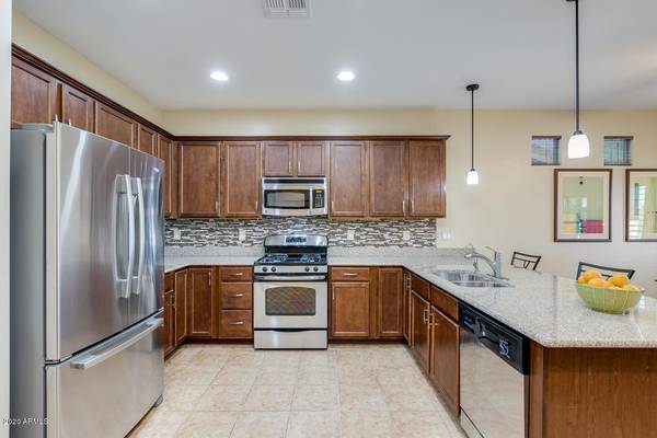 Maricopa, AZ 85138,20351 N LEMON DROP Drive