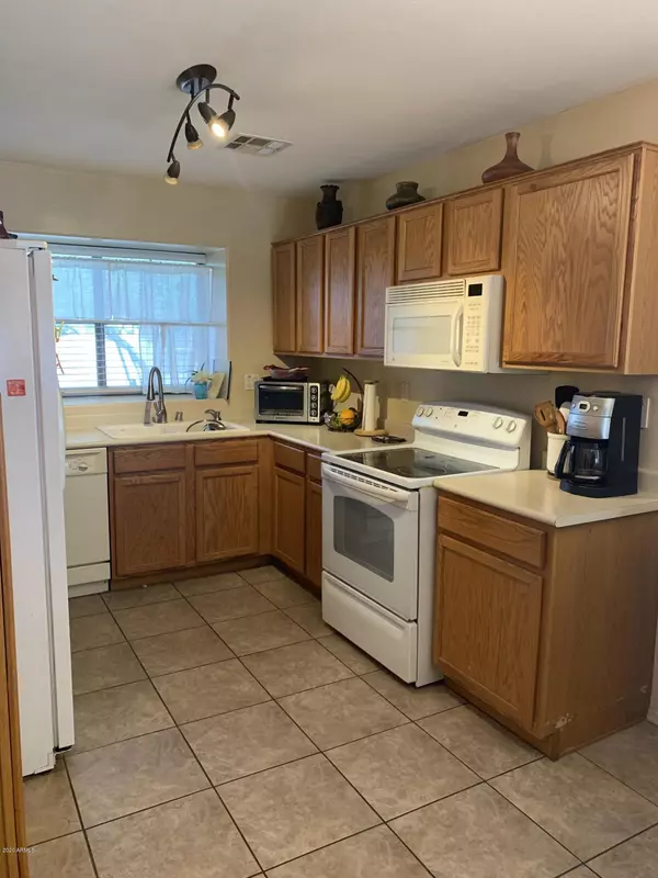 Tolleson, AZ 85353,2209 S 83RD Drive