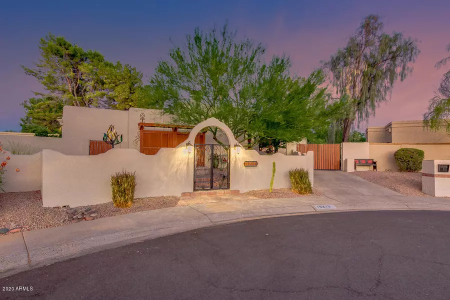 15213 N 51ST Place, Scottsdale, AZ 85254