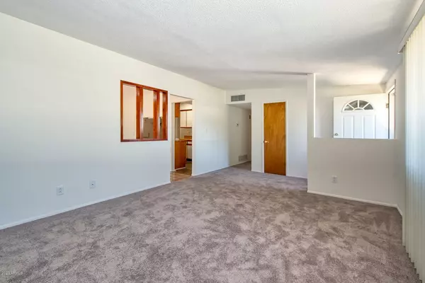 Sierra Vista, AZ 85635,264 PINE TREE Drive