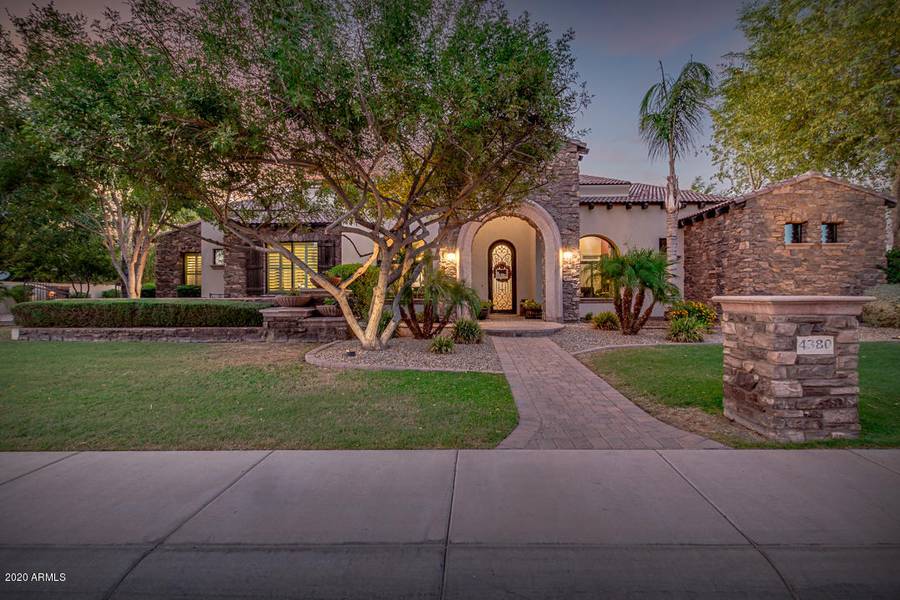 4380 E TAURUS Place, Chandler, AZ 85249