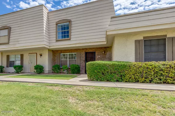 Tempe, AZ 85283,6750 S BONARDEN Lane